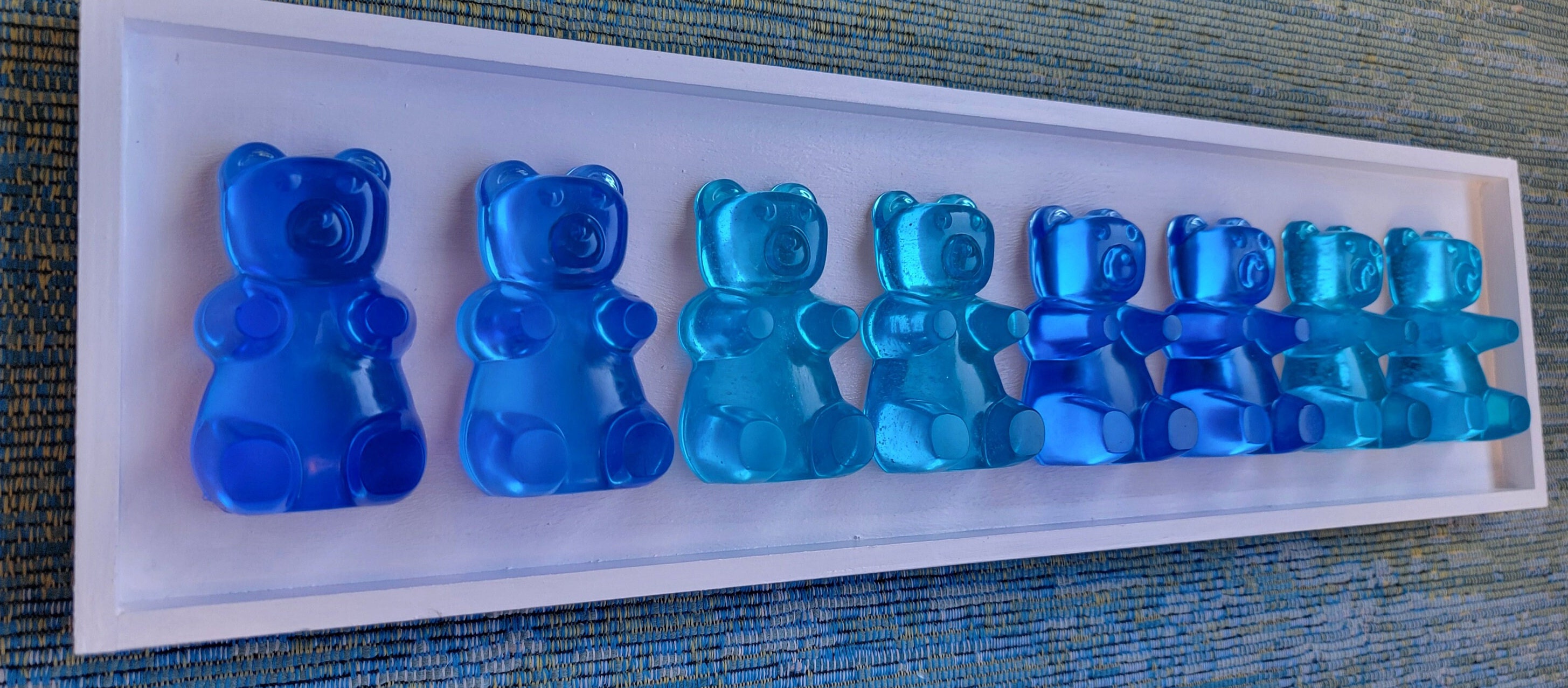 Blue Skies Giant Gummy Bear Wall Art, 3D Pop Art, Neon Resin Art, Candy  Art, Pop Art Decor, Kids Nursery Decor, Blue Sky With Clouds 