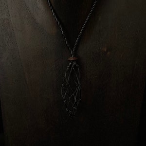 Net Necklace - Gemstone holder Necklace - Brown - Black - Adjustable - Beads - Gems - Jewelry - Natural Jewelry - Wax - Natural Necklaces