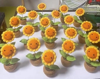 1 PC Knitting Needle Crochet Happy Face Crochet Sunflower Handmade Crafts Lovers