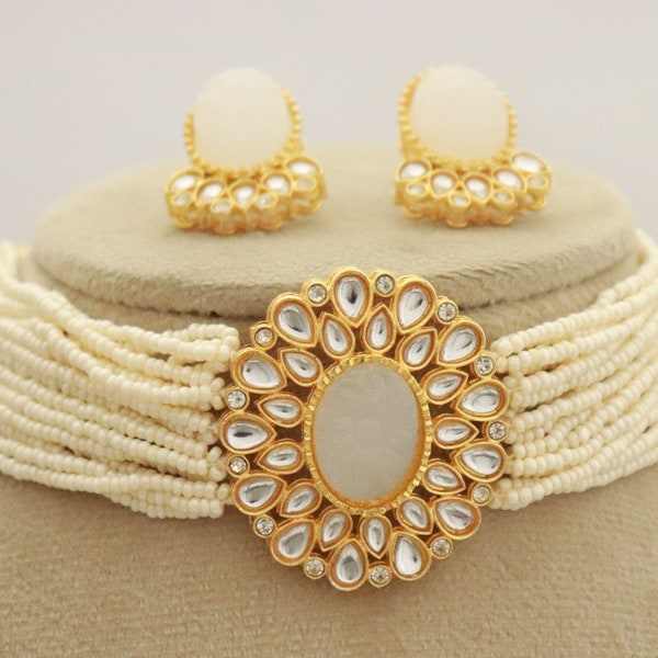 White Moonstones Choker Necklace Earring Set/ Indian Pearls Bridal Choker Necklace Studs Set/ Indian Wedding Jewelry Set/ Sari Jewelry Set