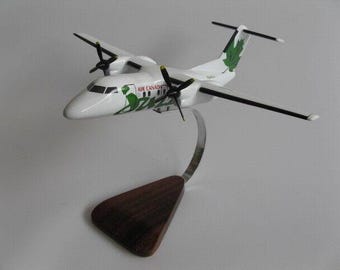 DeHavilland DHC-8 Dash-8 Air Canada Jazz Airlines Airplane Aircraft Desktop Model