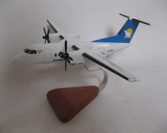 DeHavilland DHC-8 Dash-8 Canadian North B Airlines Airplane Aircraft Desktop Model