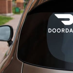  GEEKBEAR Car Magnet (2 Pack) - doordash driver Car Sign with  Doordash Logo - Reflective Waterproof Bumper Sign – No Stickers or Decals  but Magnets : Automotive