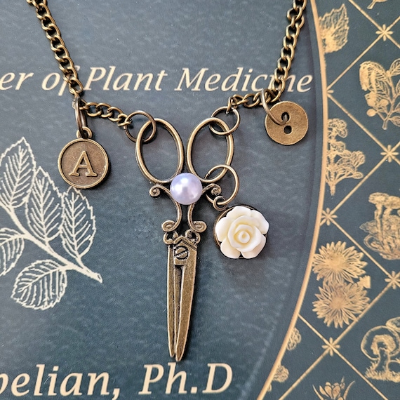Vintage Scissors Necklace: Personalized Initial, Sewing Steampunk Jewelry