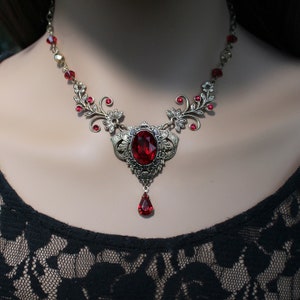 Vintage Scarlet Crystal Necklace with Optional earrings, Gothic Medieval Necklace, Vampire Jewelry, Vintage jewelry