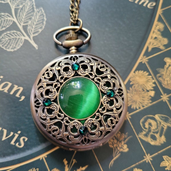 Large Vintage Quartz Pocket Watch with Emerald Swarovski Crystals Necklace, Vintage Jewelry, Watch Necklace, Steampunk Jewelry