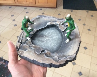 Sleestak Pit Model (1/18th scale) from 1974 Land of the Lost