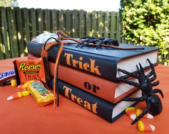 Trick Or Treat, Book Stack, Halloween Décor