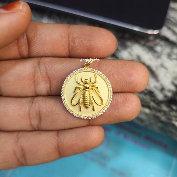 14k Solid Gold Diamond Honey Bee Disc Necklace Charm, Beautiful