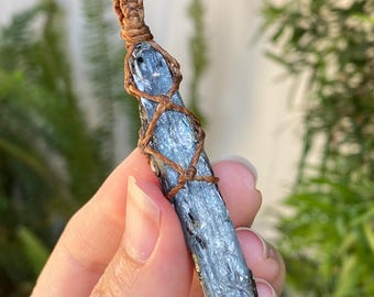 Ocean Blue Kyanite Pendant: Macrame Jewelry, Crystal Necklace