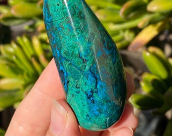 Chrysocolla Palm Stone, soothing green and blue ocean waves
