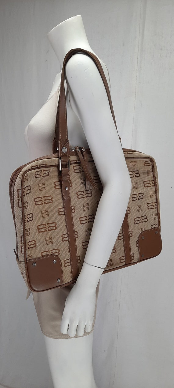 The Loon Backpack - MM Vintage Monogram in Tan – Beauty Bird Vintage