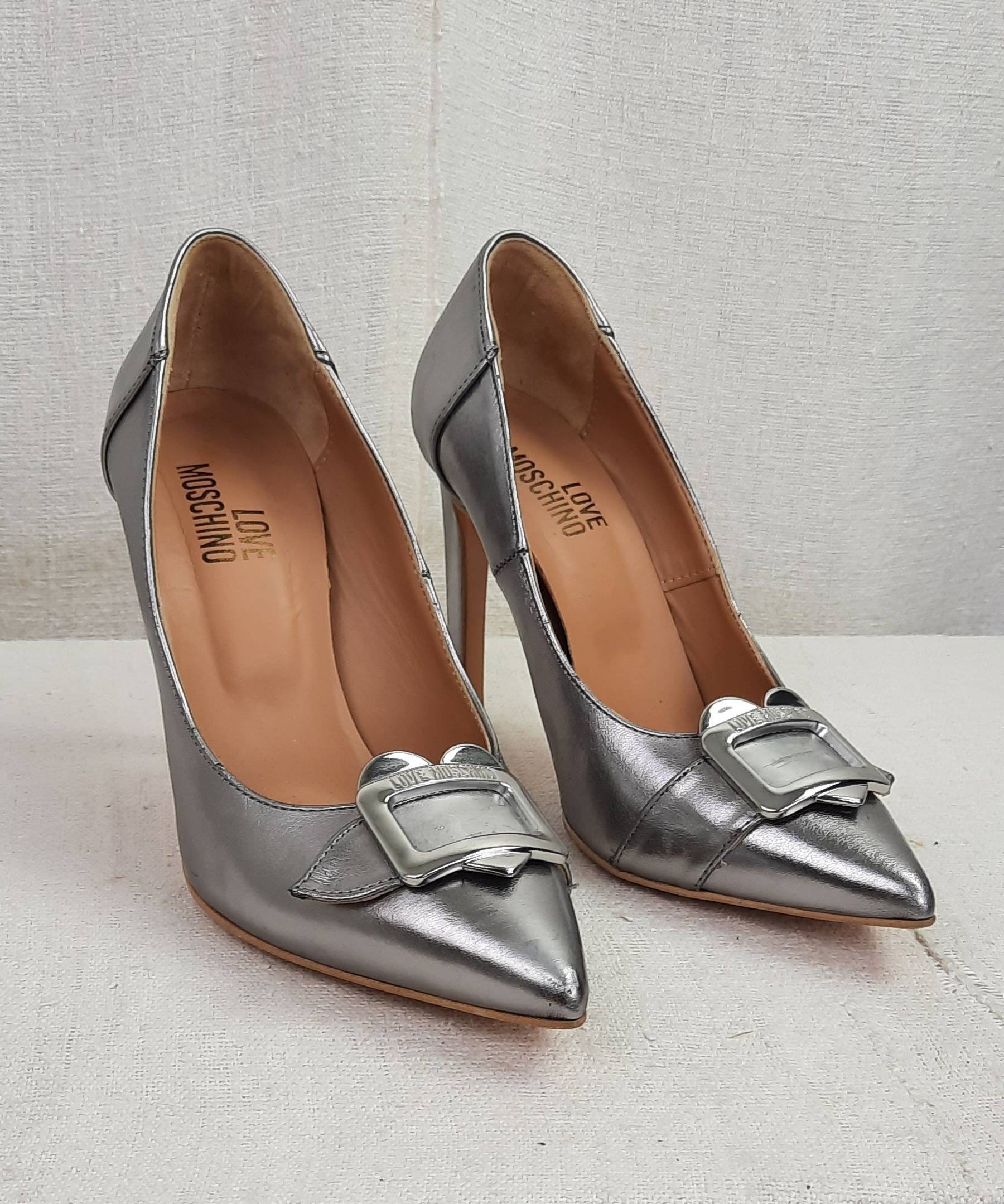 パンプス Moschino Buckle Pumps il_fullxfull.4697295604_ep6s.jpg