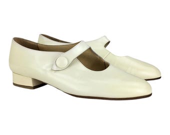 Vintage Cream White Patent Leather Mary Jane Shoes 1960s Deadstock Sz EU 38
