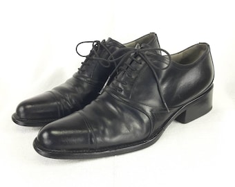 Prada Oxford shoes EU 39