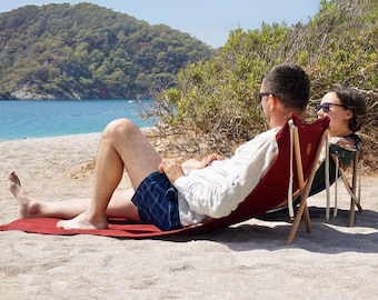 Red Adult Sun Lounger and Towel - Picnic Lounger with Backrest - Foldable and Portable Lightweight Fabric Sun Chair