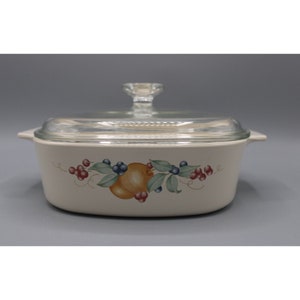 Vintage Corning Ware A-2-B Abundance Design 8&quot;x8&quot;x2.5&quot; 2 Liter Casserole & Lid-A