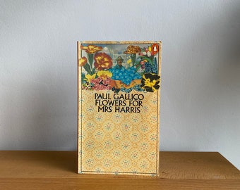 Flowers for Mrs Harris (Mrs Harris Goes to Paris) by Paul Gallico 1960s Penguin Edition