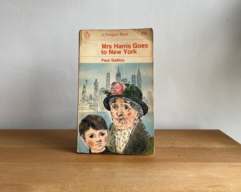 Mrs Harris Goes To New York by Paul Gallico Penguin First Edition 1960