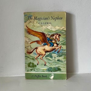 The Magician's Nephew by C.S. Lewis Narnia Puffin Book