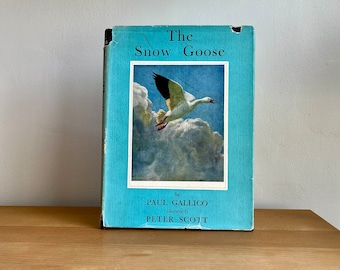 The Snow Goose by Paul Gallico Illustrated by Peter Scott Hardback Book