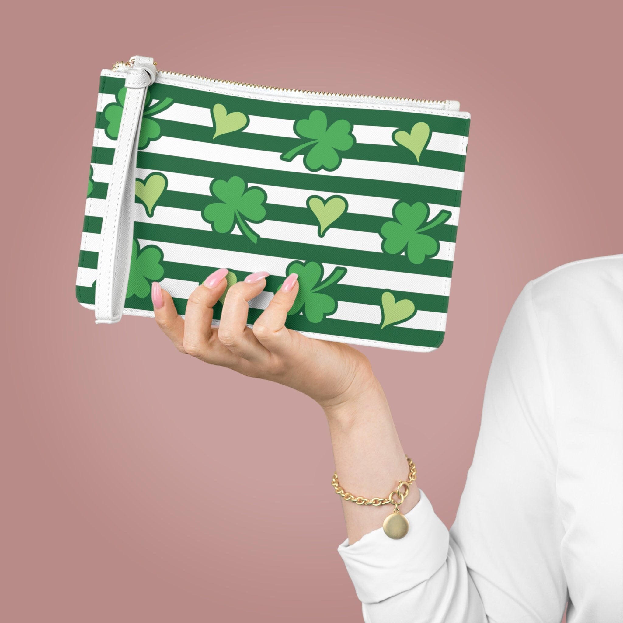 St. Patrick's Day Wristlet, Faux Leather Wallet, Shamrock, Irish Gift, Zipped Card Holder, Phone Wallet, Saint Patrick, Clutch Purse