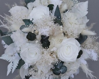 Delicate bridal bouquet/ civil ceremony made of dried flowers in white and cream with preserved roses
