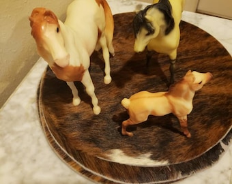Breyer Horse Family #4810 The Dawning, #750202 Sacred Medicine Hat Stallion & Mesteno Foal Classic Series free shipping TripleJsOddities