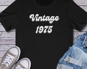 Vintage 1975 T Shirt, 47th Birthday Shirt, Birthday Gifts For Men, 47th Birthday Gift, Classic Vintage 1975 Shirt, 1975 Shirt, 47th Birthday