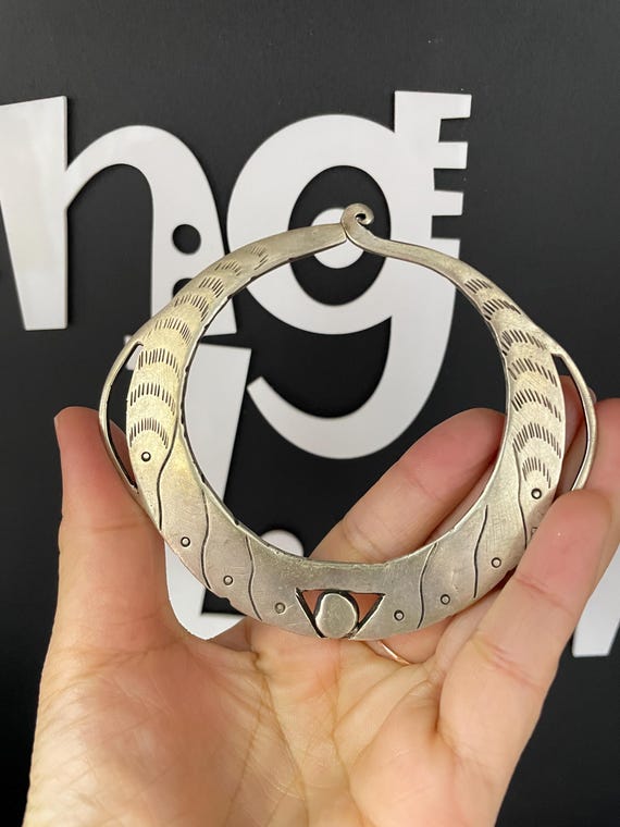 モン族のシルバーブレスレット、ヴィンテージ、デザイン、ミャオ族の 