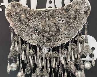 Hmong Silver Charm Pandent,Vintage  Floral dragon Design,Sweater detective,Miao Silver ,Tribal Necklace ,Boho Style.