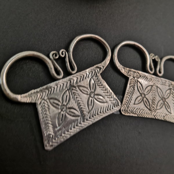 Hmong Silver Pandent,Vintage Earrings,Sweater detective,Miao Silver ,Tribal Jewelry ,Boho Style.