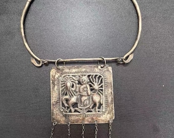 Hmong Silver Charm Necklace,1 layers Vintage ,simple Design,Sweater detective,Miao Silver ,Tribal Necklace ,Boho Style.