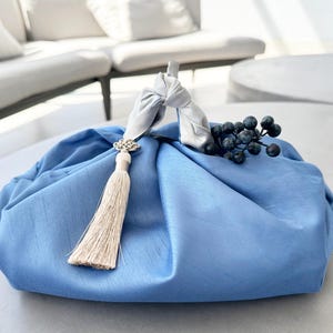 Sky blue & Ivory Korean Traditional Fabric, Korean Gift Wrap, Bojagi, Wedding Gift Wrap, Asian Gift Wrapping, Fabric Gift Wrapper,답례품,추석