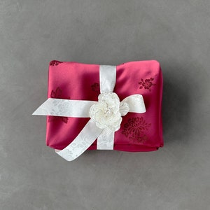 Floral Rose Pink- Korean Premium Fabric Gift Wrap, Ecofriendly Wrapping, Reusable cloth gift wrap made in Korea, Gift packaging, 답례품