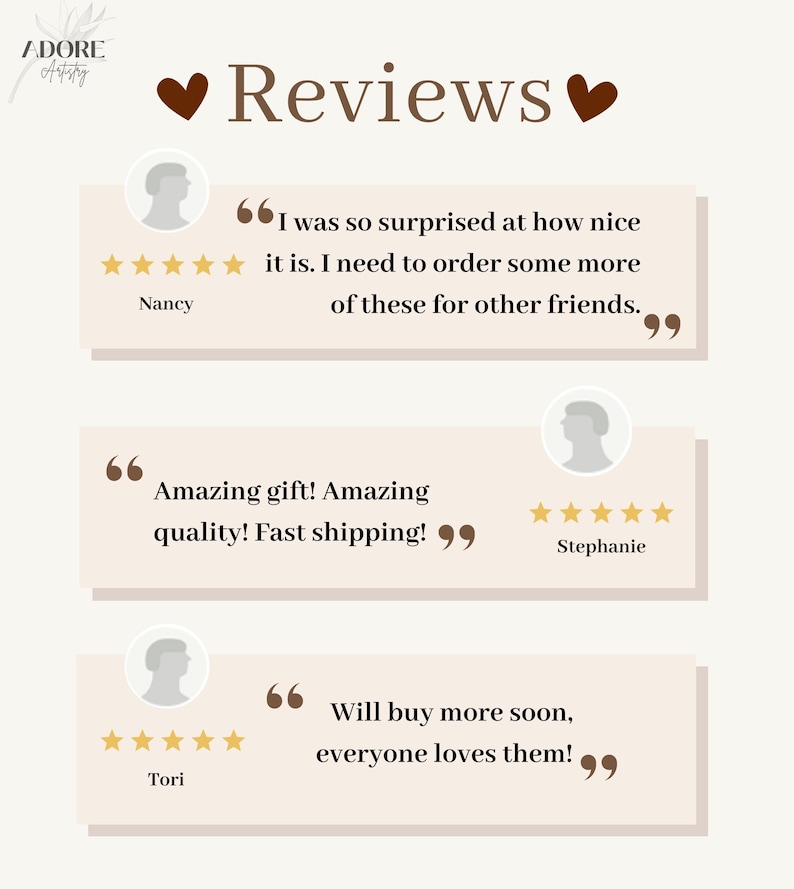 Puede incluir: Gr&aacute;fico beige con la palabra "Reviews" en marr&oacute;n, acompa&ntilde;ado de iconos de coraz&oacute;n. Los testimonios de los clientes se muestran en burbujas de di&aacute;logo, cada uno con una calificaci&oacute;n por estrellas y un nombre de cliente. La esquina superior izquierda tiene el texto "ADORE Artsty".