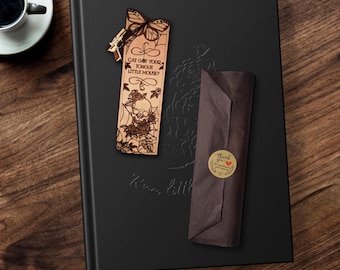 Boek geïnspireerd door donkere romantiek, handgemaakte bladwijzer, spookachtige Adeline, jacht Adeline, serie Dark Romance