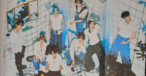 Official Stray Kids ROCKSTAR Posters SET - Etsy