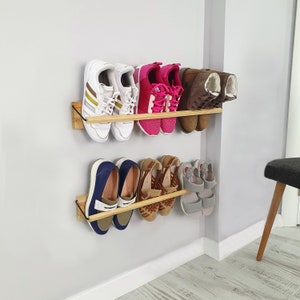  LUCKNOCK 8 Tiers Vertical Shoe Rack, Narrow Organizer, Stylish  Wooden Shoe Storage Stand, Space Saving Shelf Tower, Free Standing for  Entryway, No-Tool Assembly, White. : Home & Kitchen