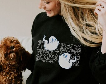 Spooky Season Cute Halloween Crewneck, Ghost Sweatshirt, Oversized Halloween Sweatshirt Kawaii Ghost