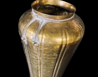 Hammered Brass 15 1/2” Vase With Rope Detail!