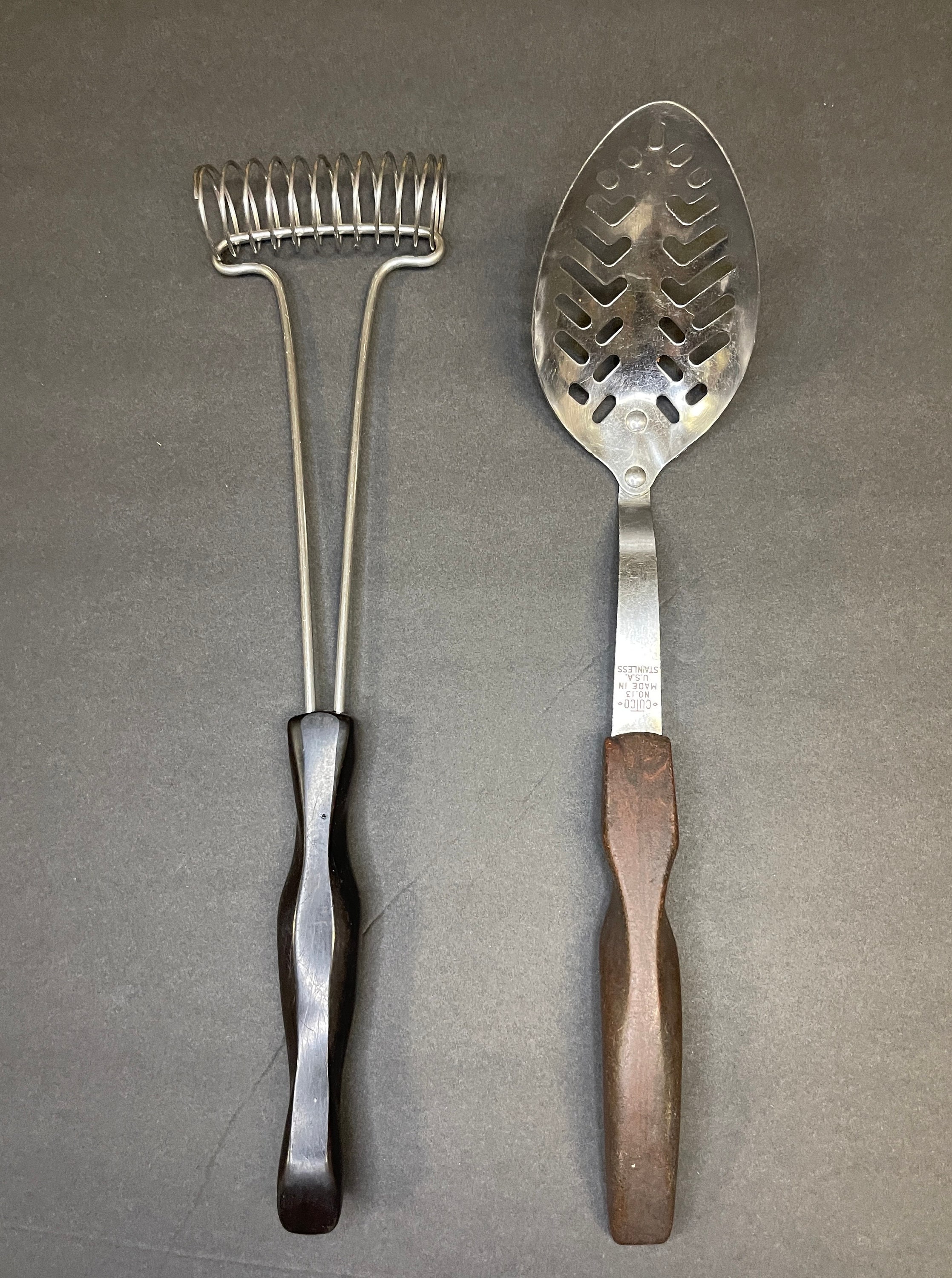 Cutco Cutlery - When old meets new. 🔪 Do you have any vintage Cutco in  your collection? #MyCutco Photo credit 📸 : Jeanne K.