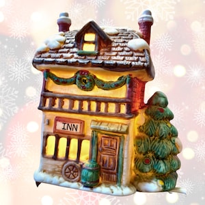 1992 Christmas Village Ceramic Inn Electric Light 4” Tall