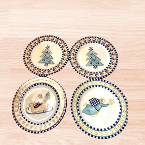 Market Centre Holiday Dessert Plates Set of 4