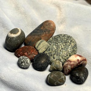 Tumbled Pacific Coast Beach Rocks 10 - Etsy