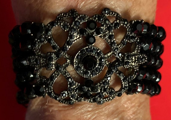 Vintage black beaded bracelet - image 1