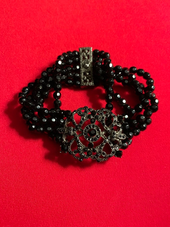 Vintage black beaded bracelet - image 4