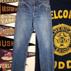 Vintage 80s Levi’s 501 made in USA 36 x 32