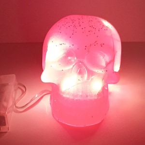 Pinky, The Light-up Skull That Glows-in-the-dark