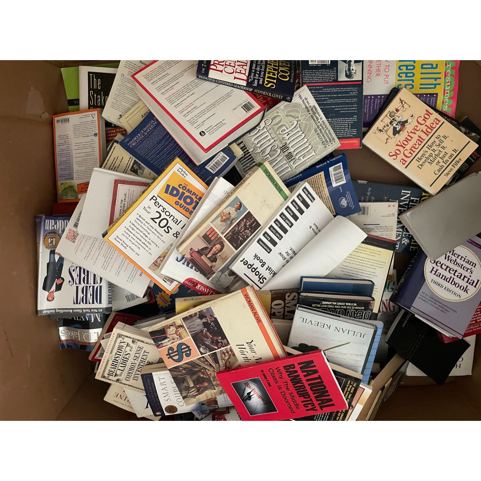 ტოპ 5 ყველაზე გაყიდვადი ფინანსური და ბიზნეს წიგნი 2023